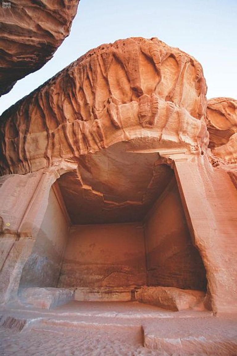 محافظة العلا .. أسرار التاريخ وكنز الحضارات الإنسانية