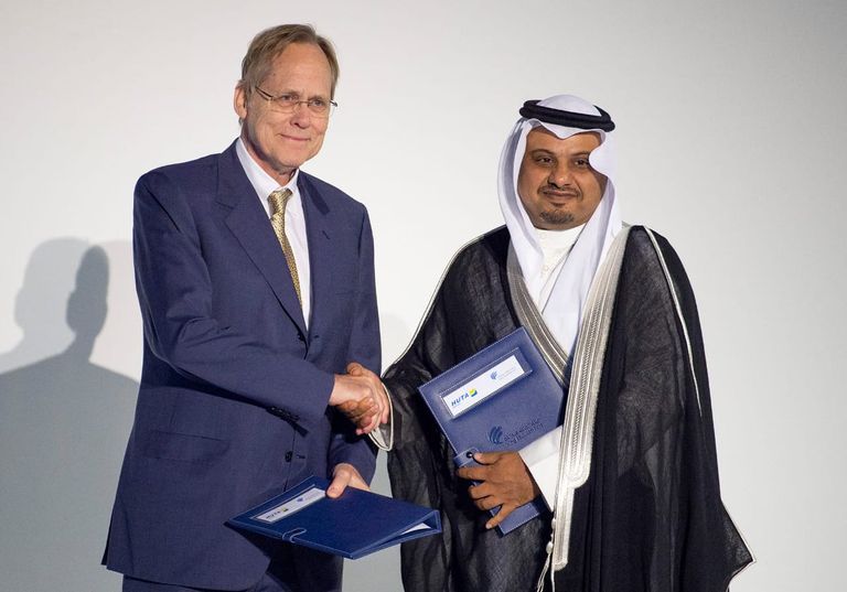 الأمير محمد بن سلمان يدشن ميناء الملك عبدالله