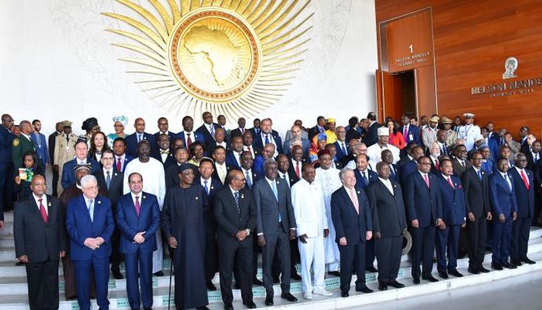 صورة تذكارية من الجلسة الافتتاحية للقمة الأفريقية
