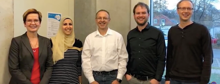 الدكتورة يمنى عبدالرحمن