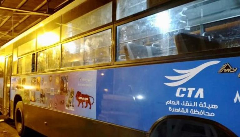 الهند تدشن حملة ترويجية على أتوبيسات النقل العام بالقاهرة