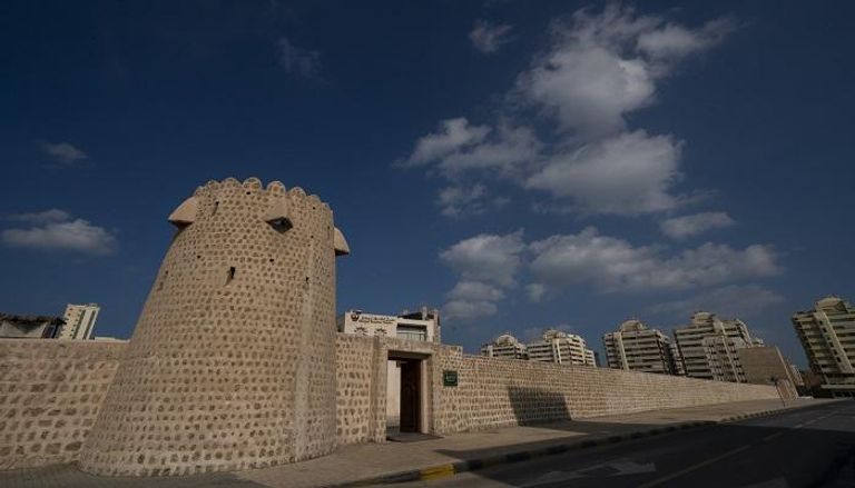 مشروع "قلب الشارقة" يروي تاريخ المدينة ويصون هويتها العربية الإسلامية