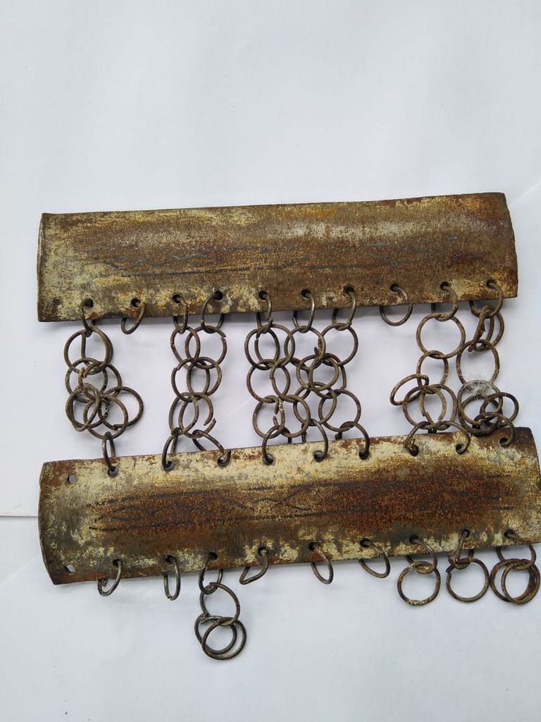 قطعة من زي عسكري إسلامي