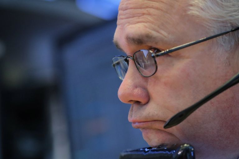 تراجع جماعي لمؤشرات الأسهم الأمريكية