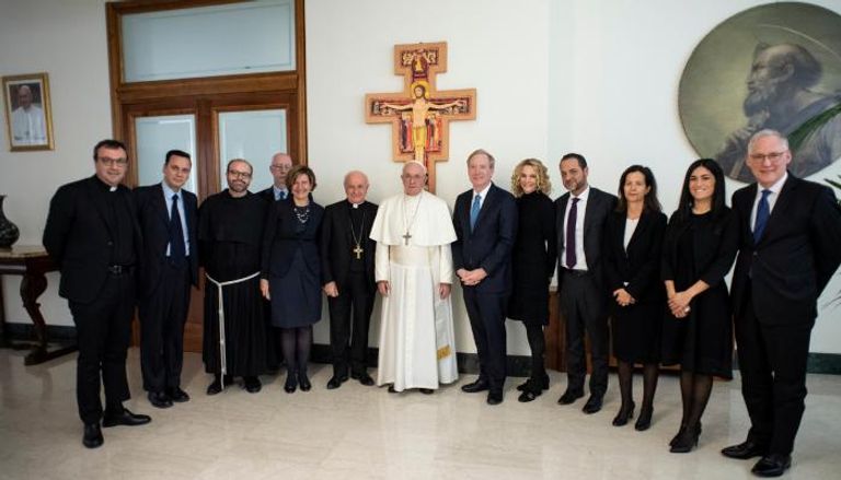 لقاء بابا الفاتيكان مع رئيس مايكروسوفت