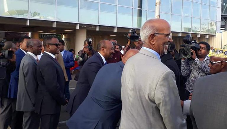 وصول وفد الدبلوماسية الشعبية الإريتري إلى مطار أديس أبابا