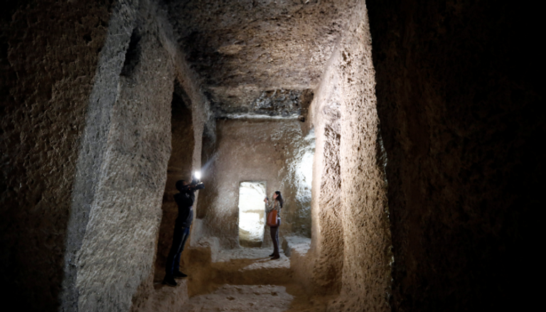 مصر تروج للسياحة الأثرية في تل العمارنة