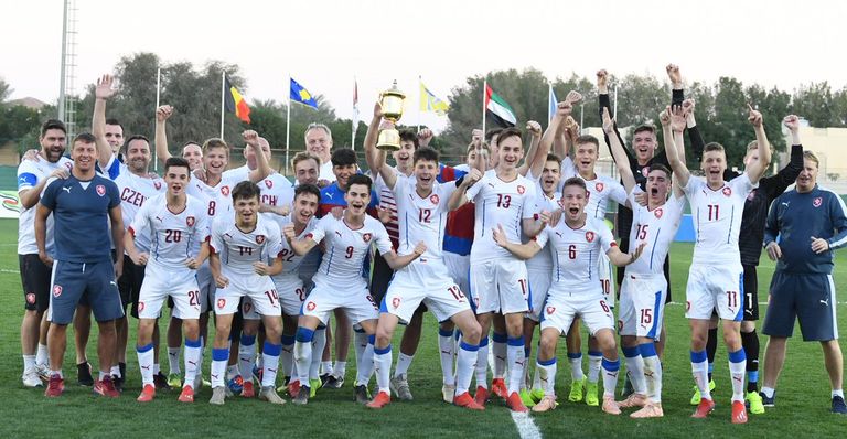 منتخب الإمارات للناشئين ضد نظيره البلجيكي