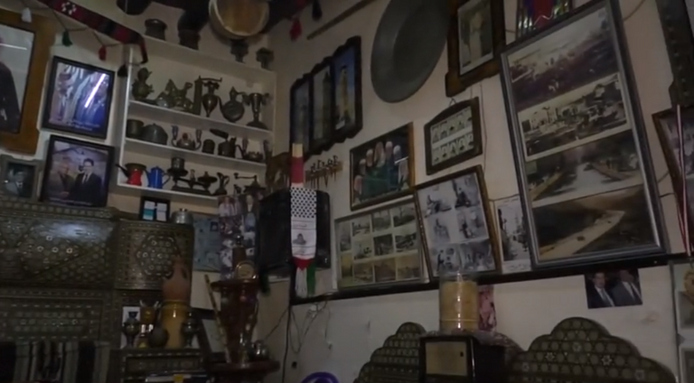 جامع التحف السوري هيثم طباخة