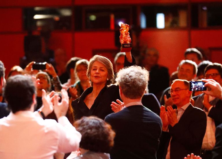 الممثلة البريطانية تشارلوت رامبلينج