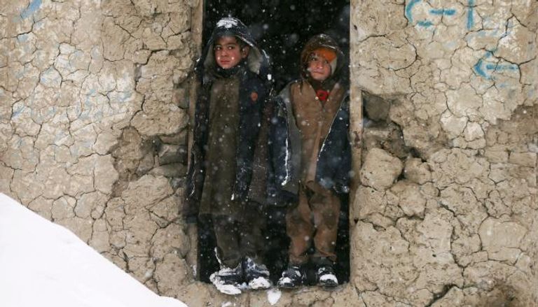أطفال يعيشون في عشوائيات خارج كابول