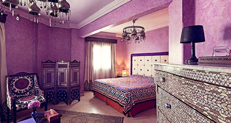 127-165633-riyadh-hotel-offers-unique-history-5.jpeg