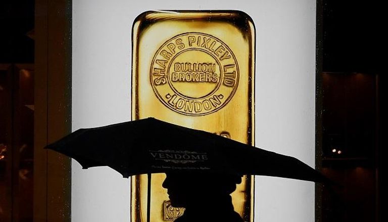 الذهب استفاد من بيانات اقتصادية ضعيفة للولايات المتحدة