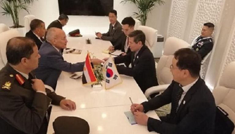 من لقاء الوزير المصري مع وفد كوريا الجنوبية
