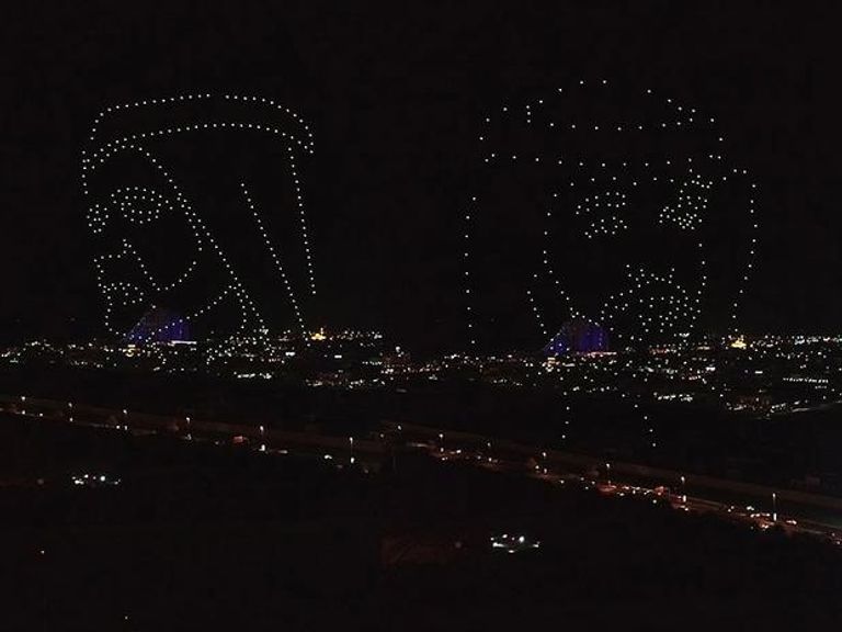 دبي تدخل موسوعة غينيس بأكثر تشكيلات جوية متتالية للطائرات بدون طيار