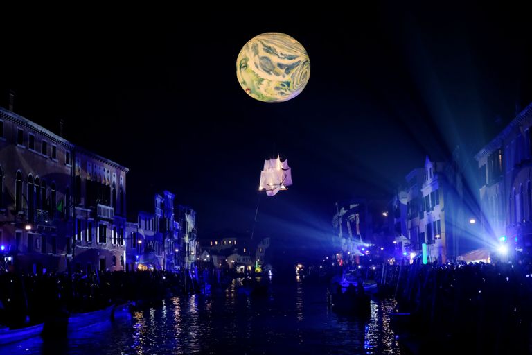 جانب من فعاليات الكرنفال