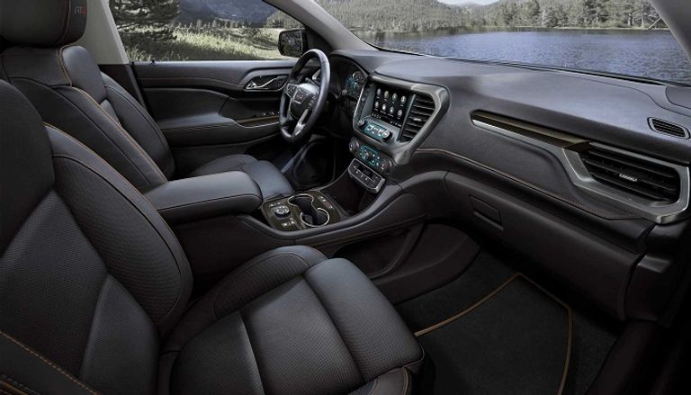 السيارة جي إم سي أكاديا 2020