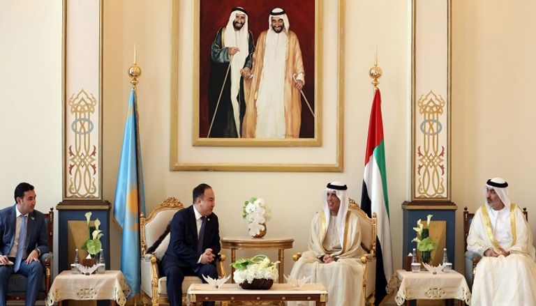 توقيع اتفاقيات تعاون بين رأس الخيمة وأقمولا الكازاخستانية