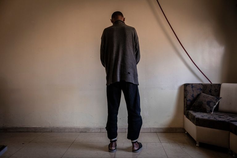 محمد خليفة محتجز حاليا شمال شرق سوريا