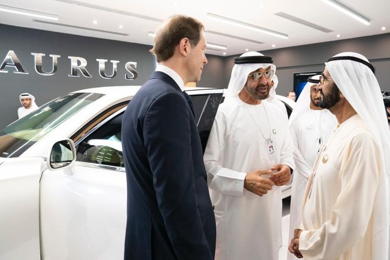 الشيخ محمد بن زايد يتابع فعاليات أيدكس 2019