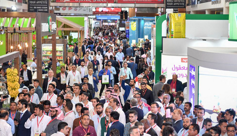 محمد بن راشد يزور معرض جلفود 2019