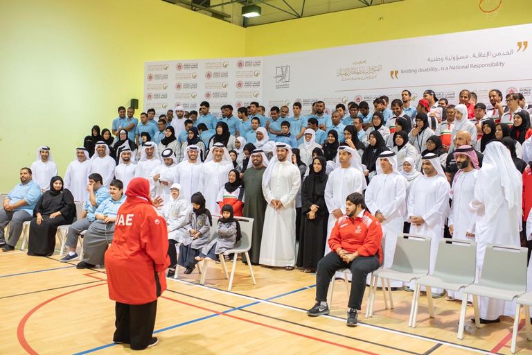 خالد بن زايد يستقبل أبطال مؤسسة زايد العليا لاعبي الأولمبياد الخاص