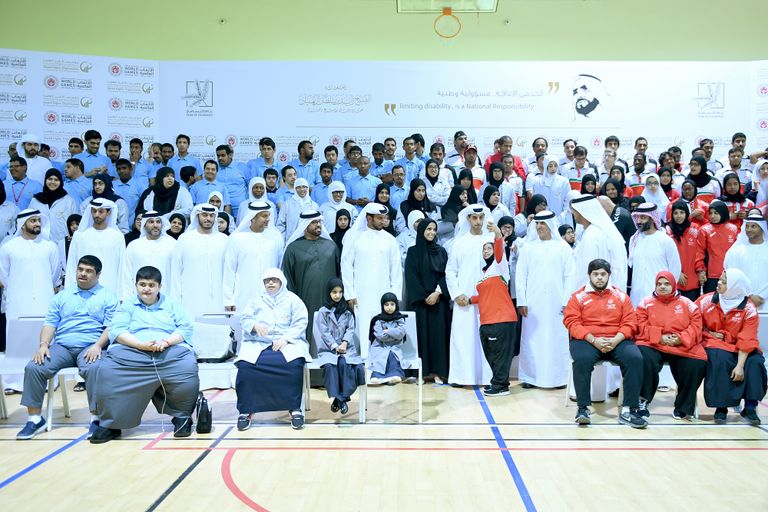 خالد بن زايد يستقبل أبطال مؤسسة زايد العليا لاعبي الأولمبياد الخاص