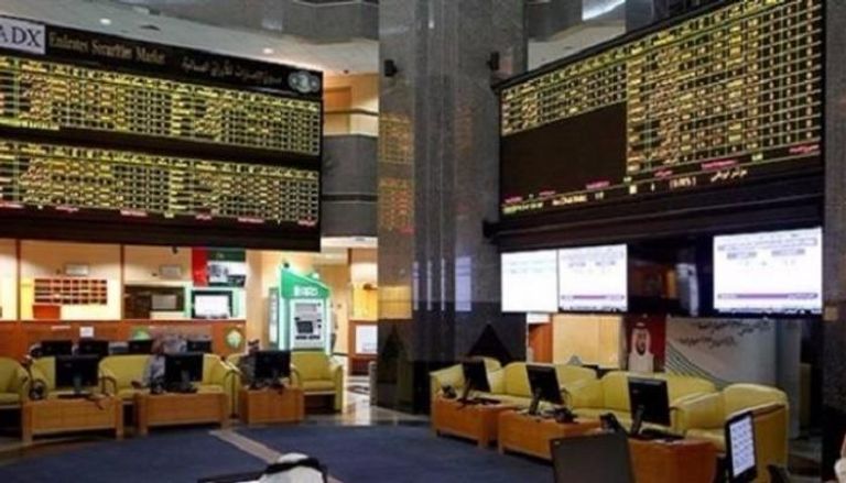 الأسهم الإماراتية ترتفع بفضل العقارات والبنوك