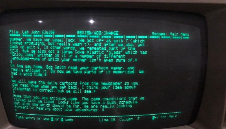بعد 30 عاما.. أمريكي يكتشف رسالة من والده على كمبيوتر قديم
