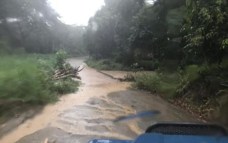 الإعصار "أوما" يقترب من السواحل الأسترالية