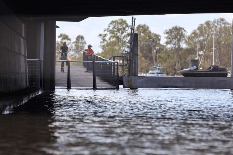 الإعصار "أوما" يقترب من السواحل الأسترالية