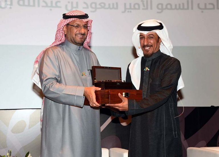 جانب من ندوة العلاقات الفنية بين السعودية والكويت