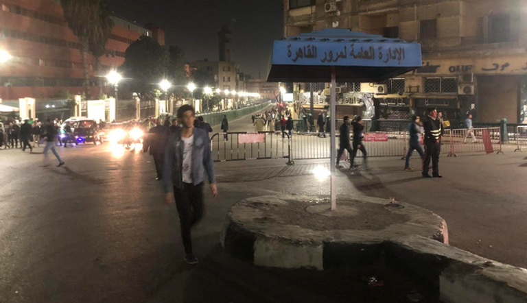 صورة متداولة قرب موقع تنفيذ الهجوم شعار وزارة الخارجية والتعاون الدولي الإماراتية