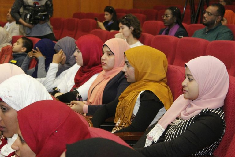 الفنانة المصرية منة شلبي في ندوة تكريمها بمهرجان أسوان لأفلام المرأة