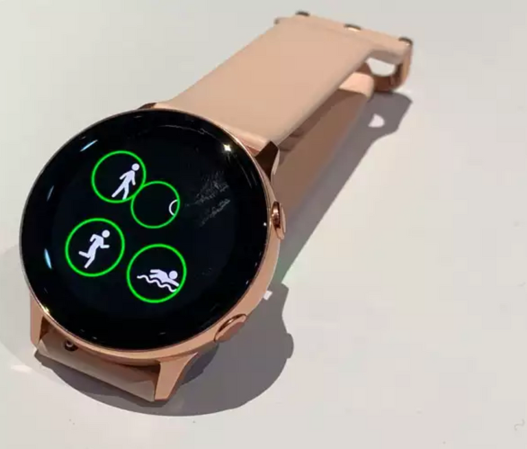 ساعة Galaxy active الذكية