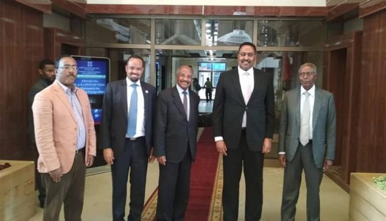 وزير الخارجية الإريتري يصل أديس أبابا