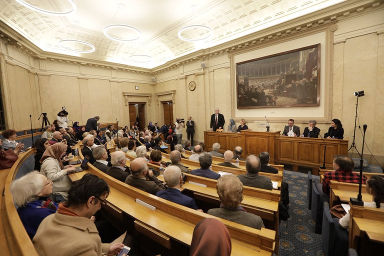 جانب من خطاب رجوي أمام البرلمان الفرنسي