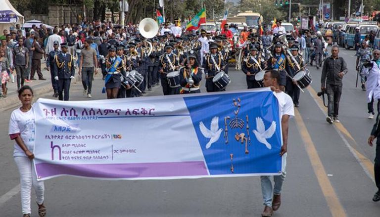 إثيوبيا تدعو للحب والسلام برحلة المستحاثة "لوسي"