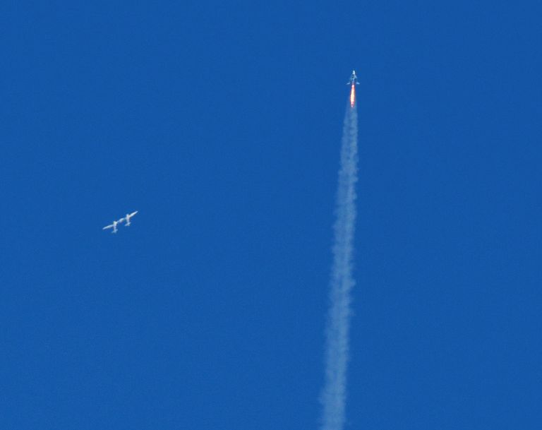 طائرة صاروخية تابعة لشركة