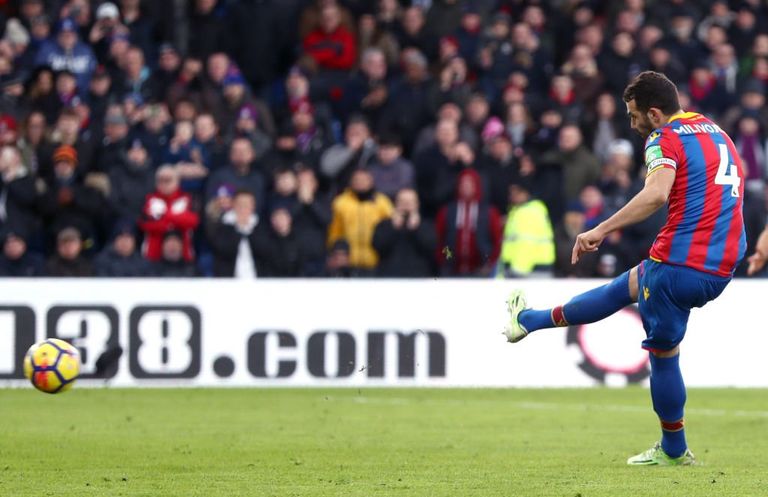 لوكا ميليفوفيتش قائد كريستال بالاس