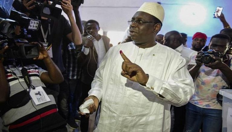الرئيس السنغالي ماكي سال يفوز بولاية ثانية