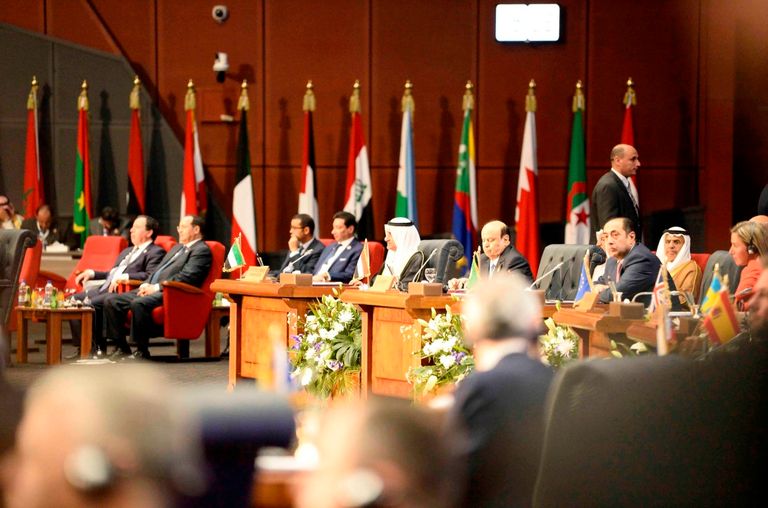 الشيخ حمد بن محمد الشرقي عضو المجلس الأعلى حاكم الفجيرة