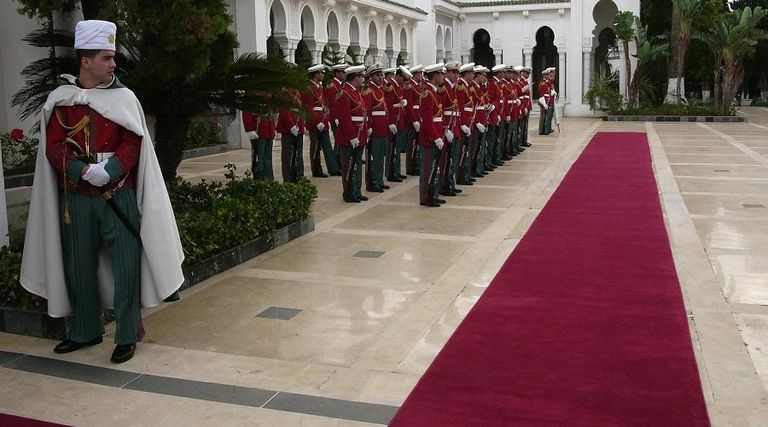 ساحة رئاسة الجمهورية في الجزائر - أرشيفية مكتب رئيس الجمهورية في الجزائر داخل قصر المرادية الرئاسي - أرشيفية