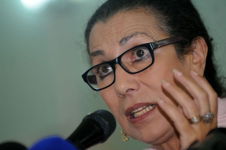 لوزيرة حنون رئيسة حزب العمال مكتب رئيس الجمهورية في الجزائر داخل قصر المرادية الرئاسي - أرشيفية