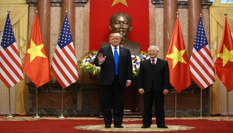 ترامب يلتقي الرئيس الفيتنامي