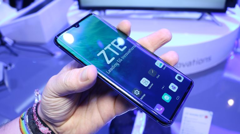 هاتف Axon 10 Pro