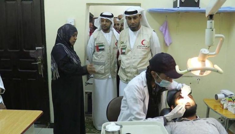 الهلال الأحمر الإماراتي يفتتح عيادتين في عدن اليمنية 