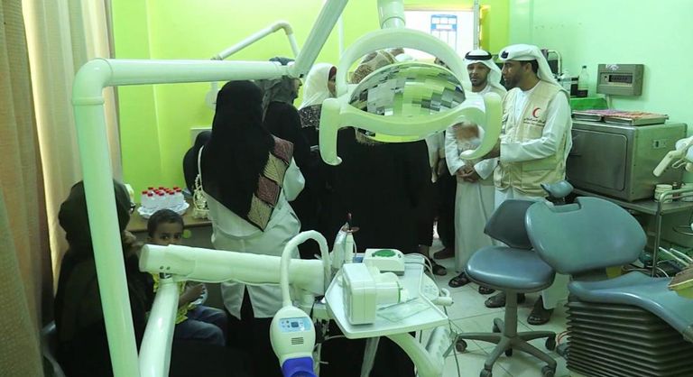 الهلال الأحمر الإماراتي يفتتح عيادتين في عدن اليمنية