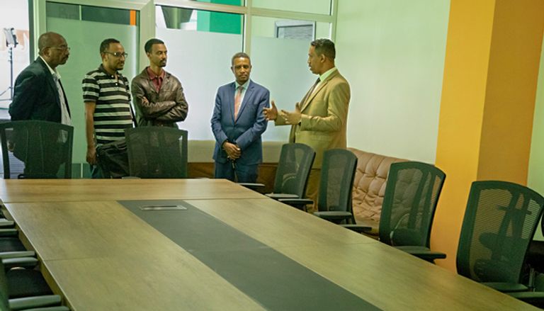 وفد من مؤسسة الصحافة الإثيوبية يزور مكتب