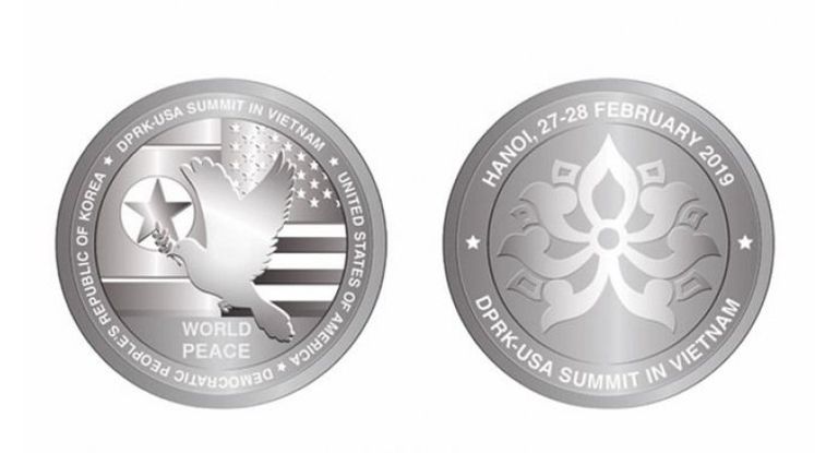 رئيس وزراء فيتنام نجوين شوان فوك يستقبل ترامب في هانوي